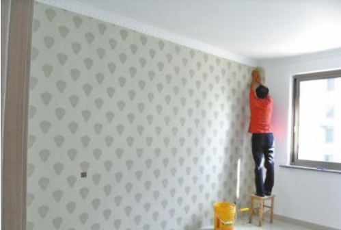 刷过的油漆能直接贴上墙纸吗